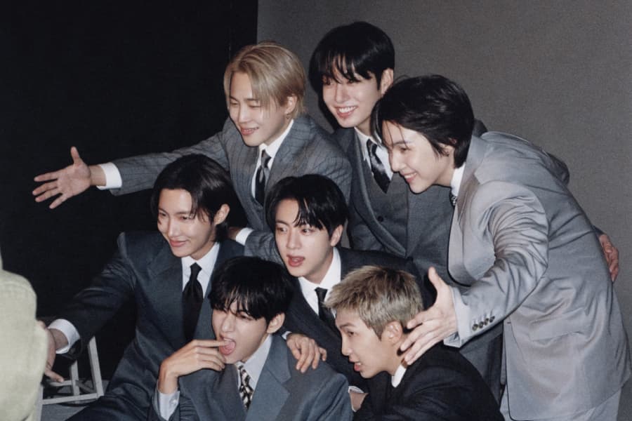 BTS conquista 6ª vitória com 'SWIM' no M Countdown e supera Yuna do ITZY