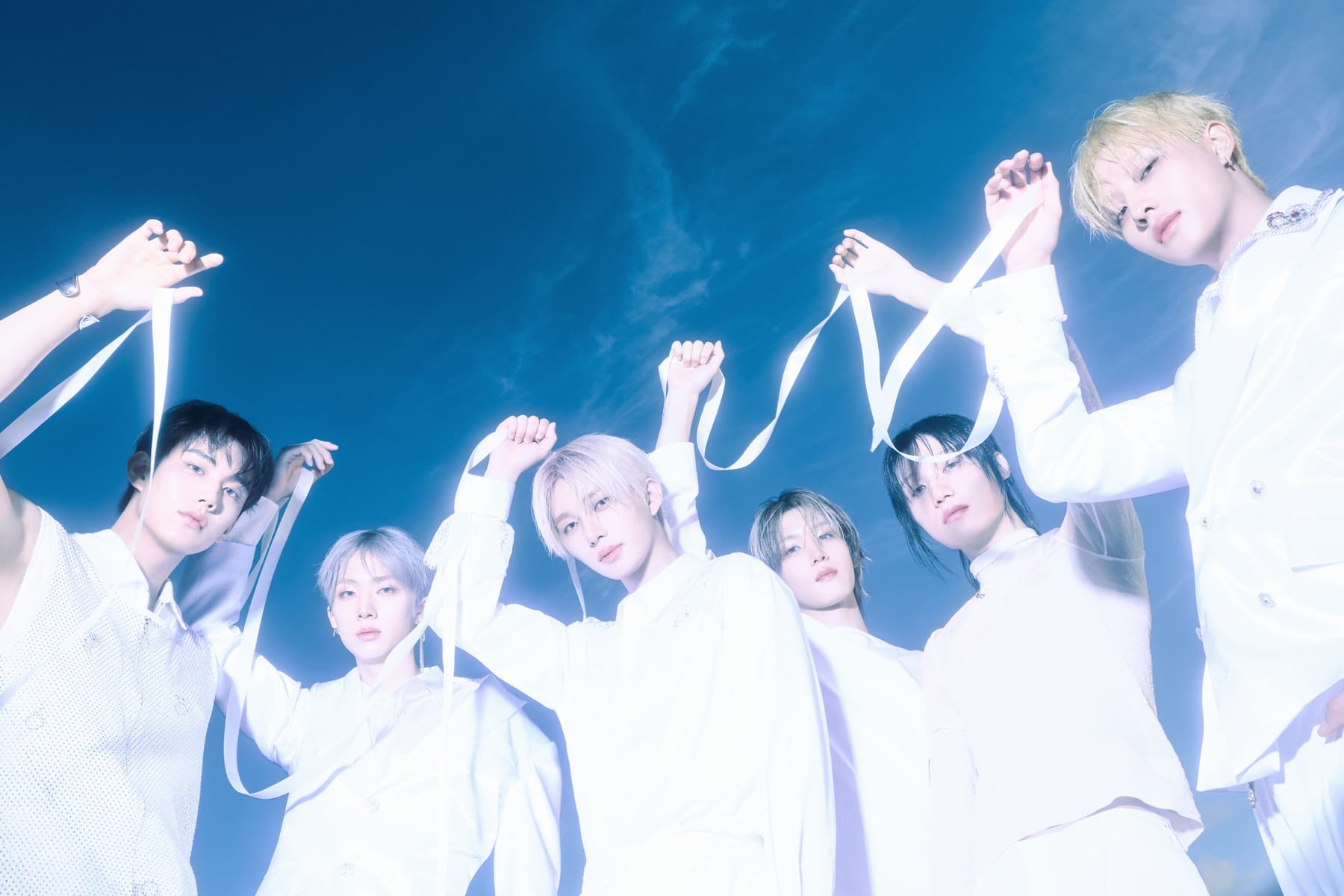 P1Harmony quebra recorde histórico e vende mais de 500 mil álbuns em uma semana! 📈