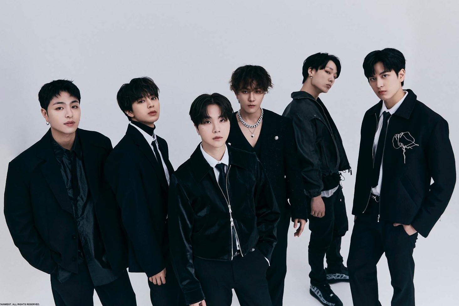 iKON anuncia turnê mundial FOUREVER e confirma show em São Paulo para 2026!
