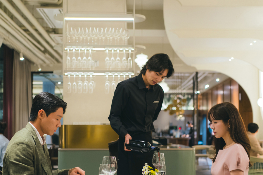 O desastre amoroso de Han Ji Min vai fazer você rir e chorar ao mesmo tempo